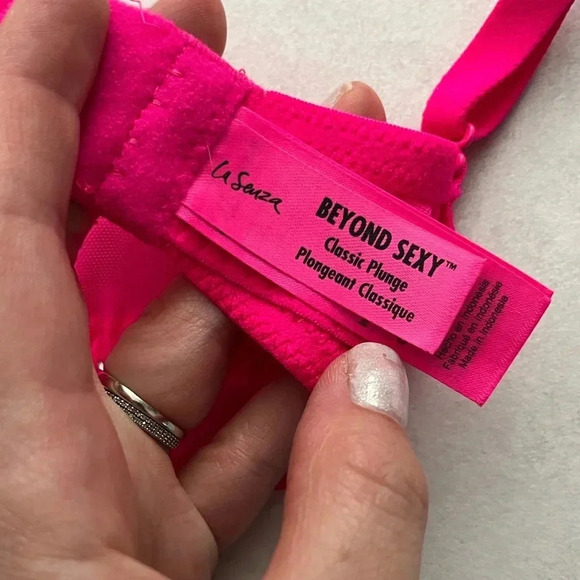 La SENZA/ Beyond Sexy/ Classic  plunge/ Neon pink/ Size 34B - Picture 10 of 10
